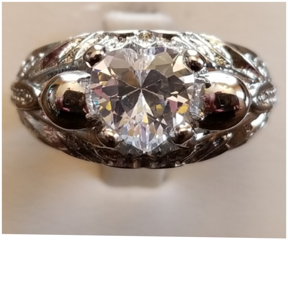 SKULL RING. Genuine 2ct White Topaz Ring 6&9
